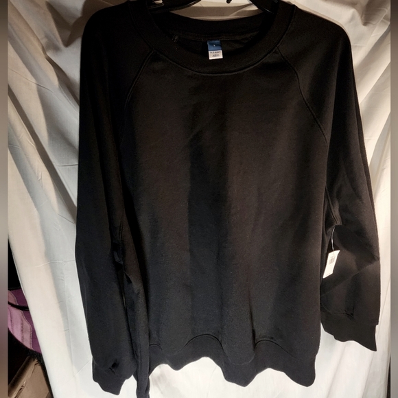 Black Crewneck Sweater - Picture 1 of 2